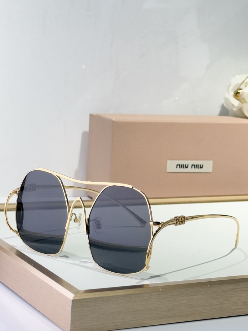 MIU MIU